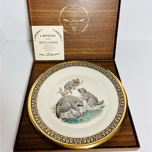 Lenox Limited Edition Woodland and Wildlife Raccoons 1973 Gold Collectors Plate